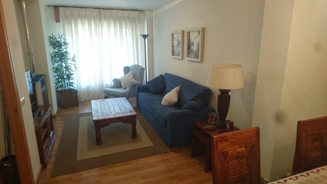 Apartamento Rapitan Apartment Jaca Luaran gambar